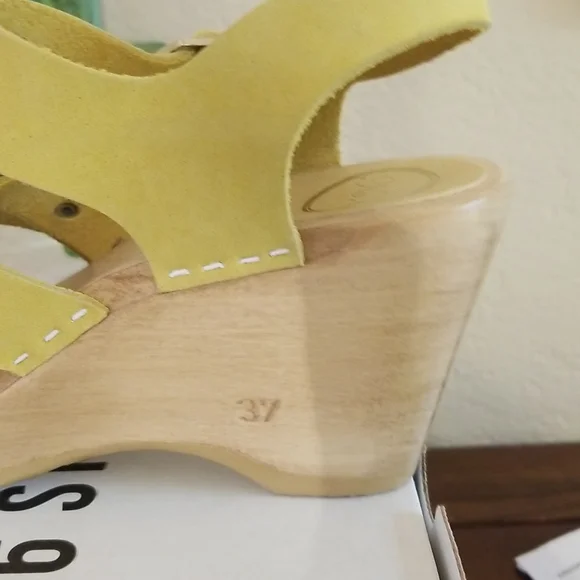 No. 6 Clog Sandals - Picture 7 of 14